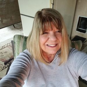 Meet your Posher, Janis